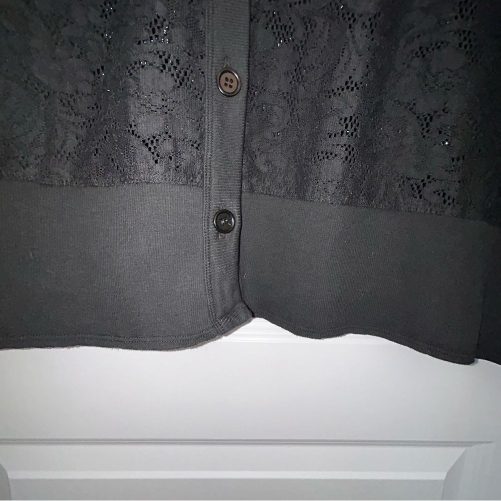 WILT Button Front Lace Cardigan Top - Picture 7 of 10